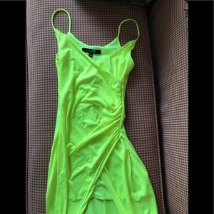 Honey peach dress size small never worn